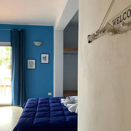 Apartment La Casa Del Vento Stagnone