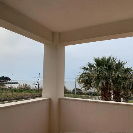 La Casa Del Vento Stagnone شقة مارسالا